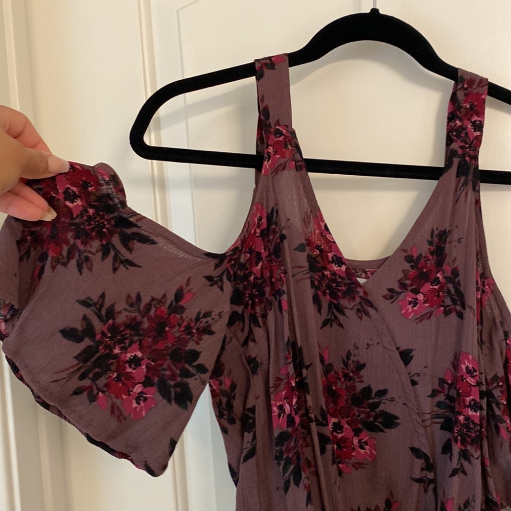 Charlotte Russe top - Picture 2 of 6